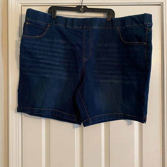🐠 Terra& Sky Women’s Pull On Denim Jean Shorts. Plus. Size 4X. NWT.Pockets. - Picture 1 of 5